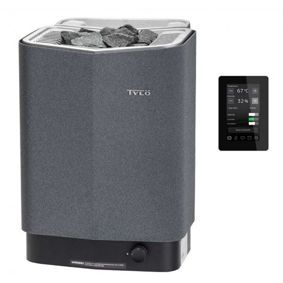 Un sauna Poêle Tylö Sense Combi Elite avec un extérieur gris élégant et un panneau de commande numérique présenté séparément à droite. Le radiateur est doté d'un compartiment supérieur rempli de pierres de sauna, tandis que le panneau de commande affiche la température, l'humidité et d'autres paramètres.