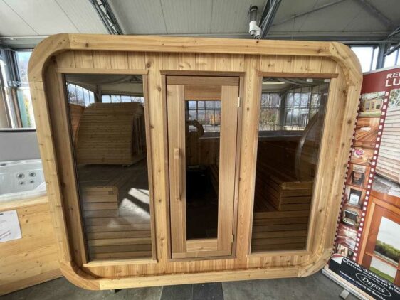 Sauna extérieur Luna en cèdre blanc modèle occasion