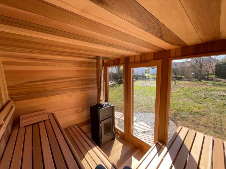 Sauna extérieur cèdre rouge Canada