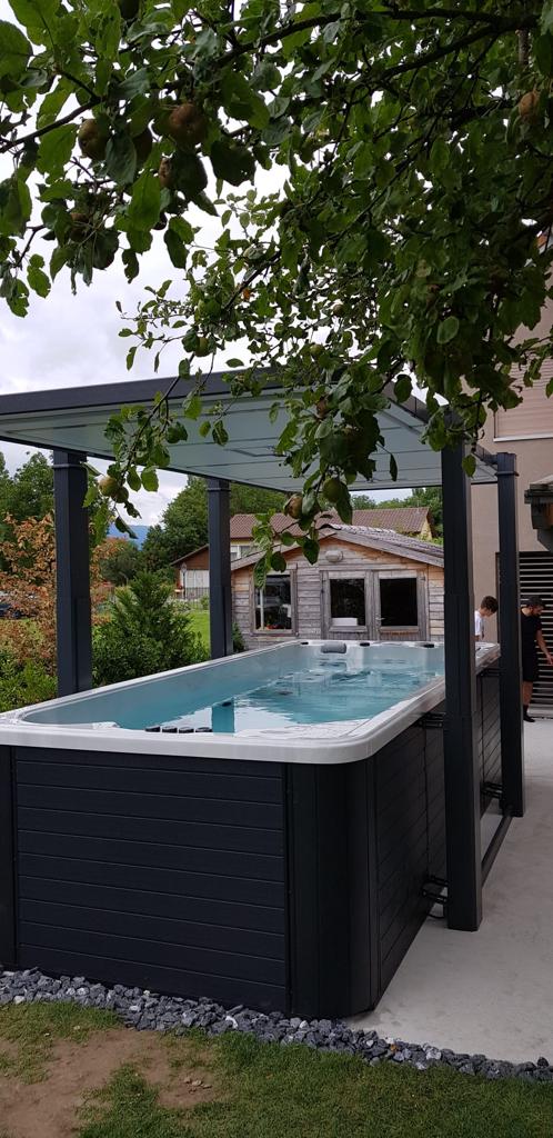 Spa de nage couverture Covana