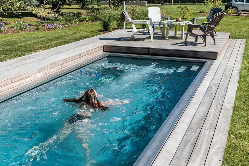 Spas-de-nage-haut-de-gamme